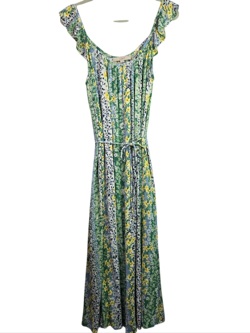 LOFT Size S Scoop Neck Maxi Dress With Cascading Floral Print, Tie Belt